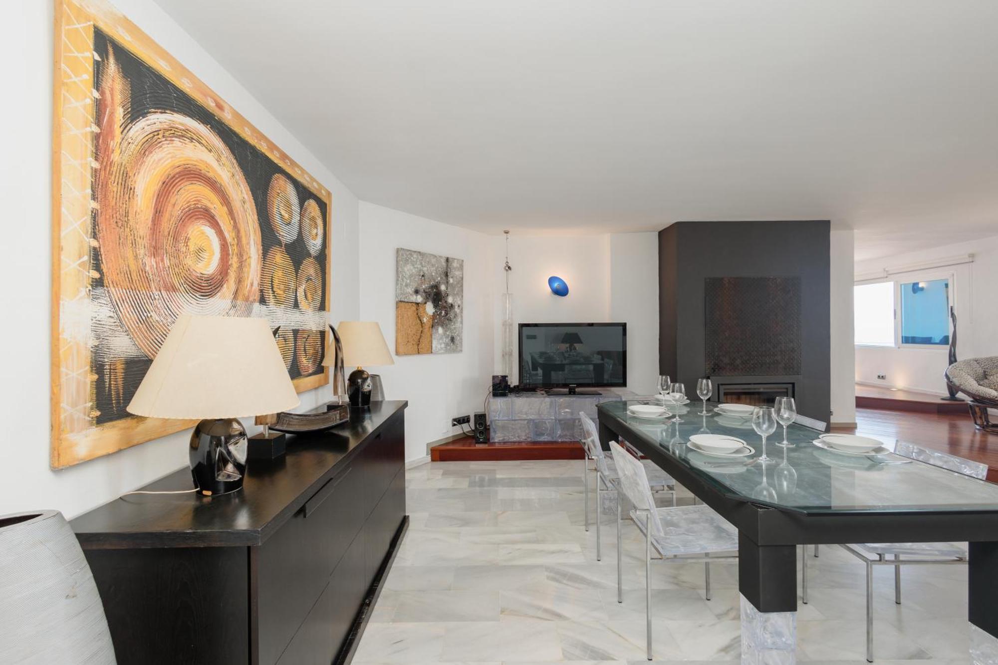 Stunning Penthouse With Sea Views And Private Parking In Puerto Banus * Marbella