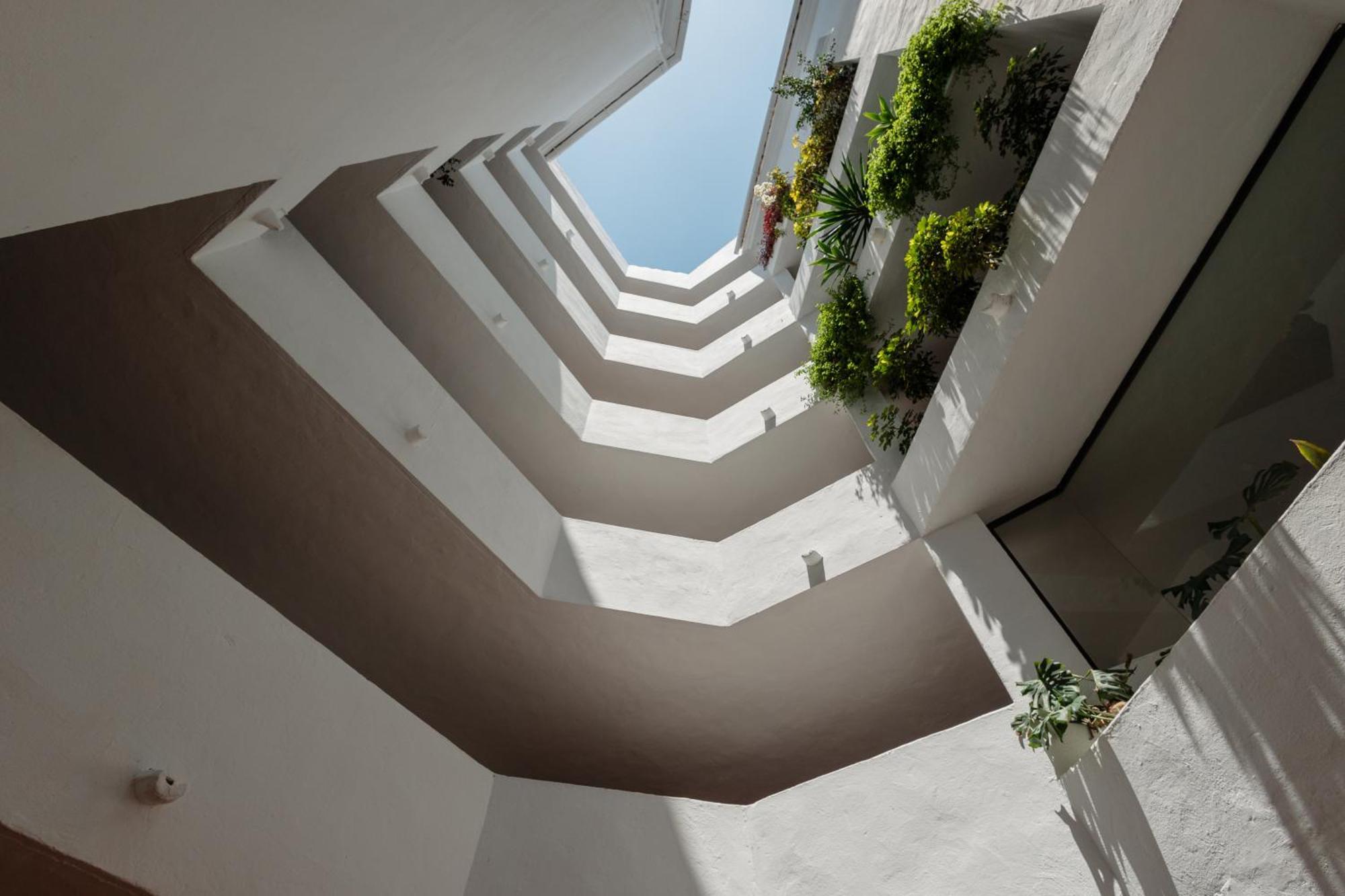 Stunning Penthouse With Sea Views And Private Parking In Puerto Banus Appartamento