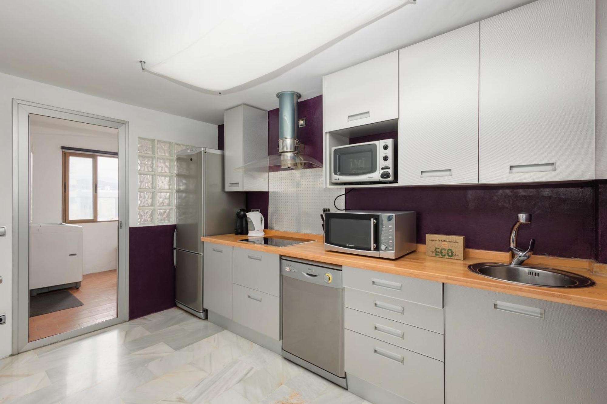 Apartamento Exclusive Penthouse, With Sea And Marina Views And Private Parking, In The Heart Of Puerto Banus Marbella